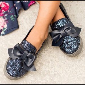 Joyfolie Navy sparkle girls sneakers size 7